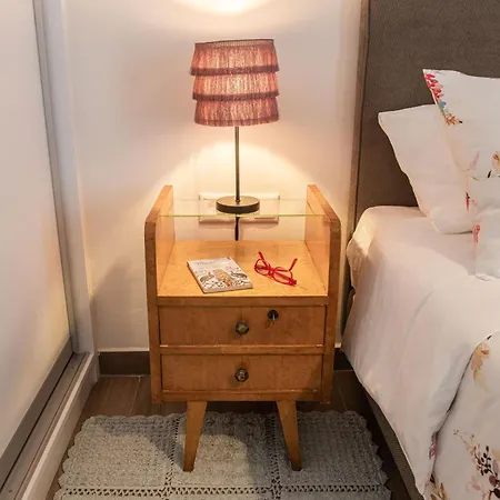 Artsy Spacious Cozy In Glyfada Center 公寓